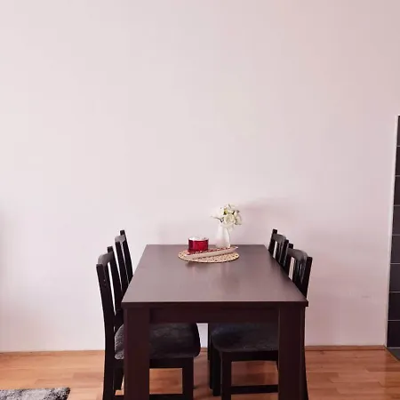 New - Private Parking Apartment Mostar