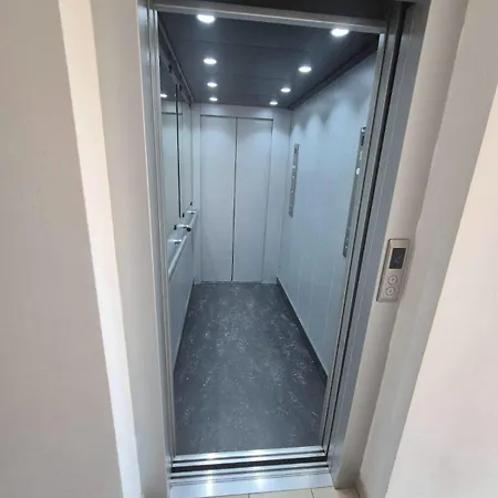 Apartment New - Private Parking *